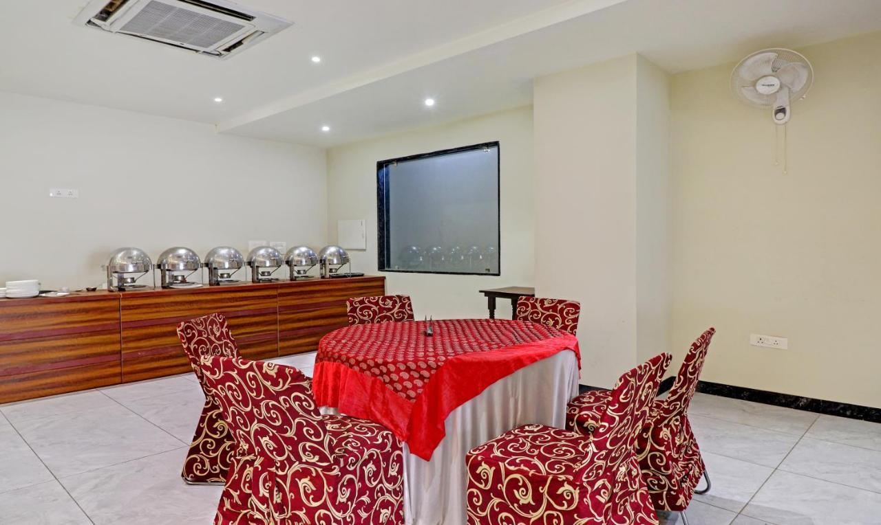 Отель Treebo Trend Gt Palace Fatehabad Road Агра Экстерьер фото